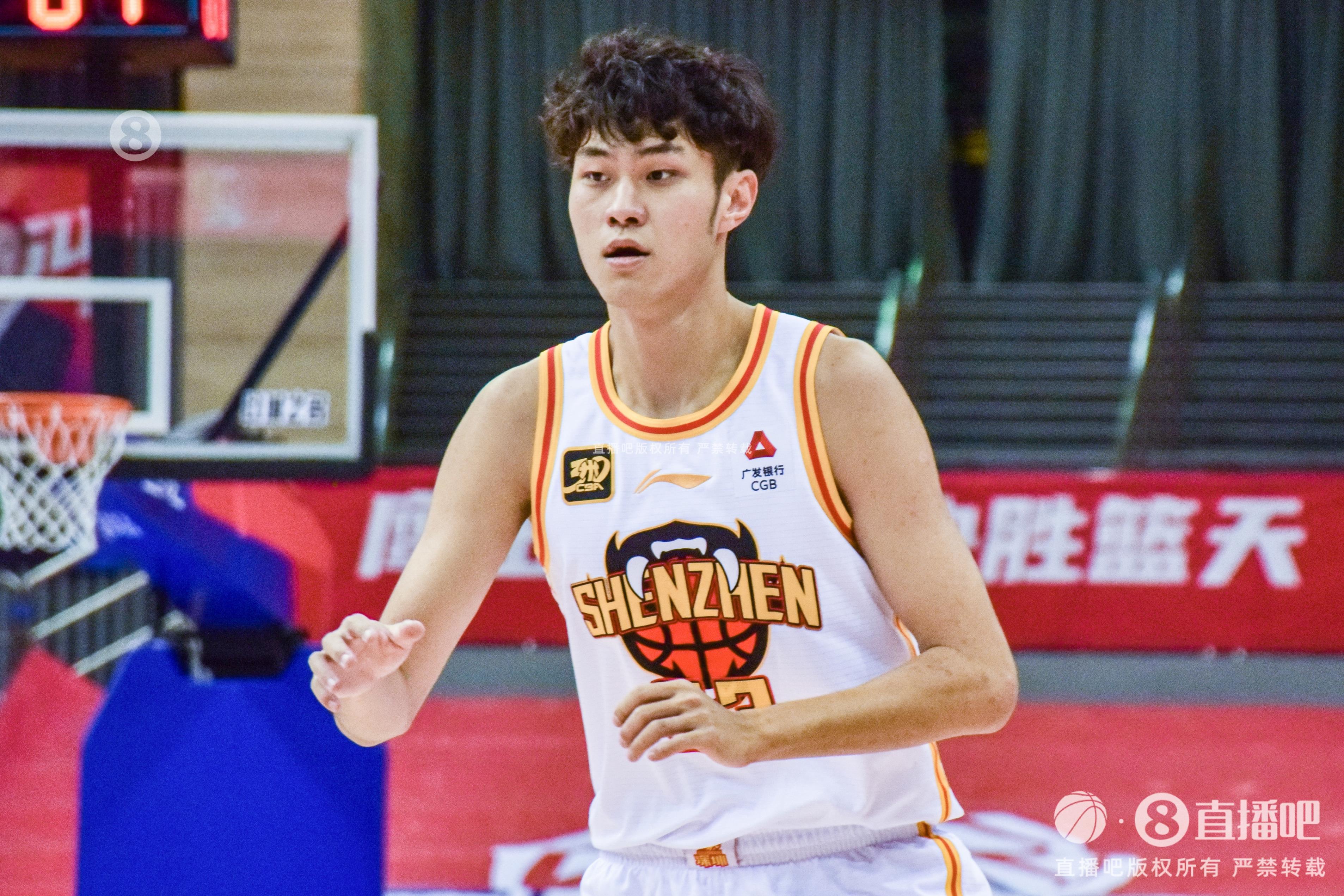 表現(xiàn)出色！王浩然14中7拿到20分3板6助2斷 正負(fù)值+30